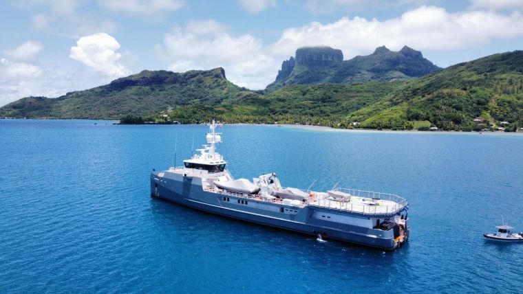 Expedition Yacht Equipped with Falcon Robot